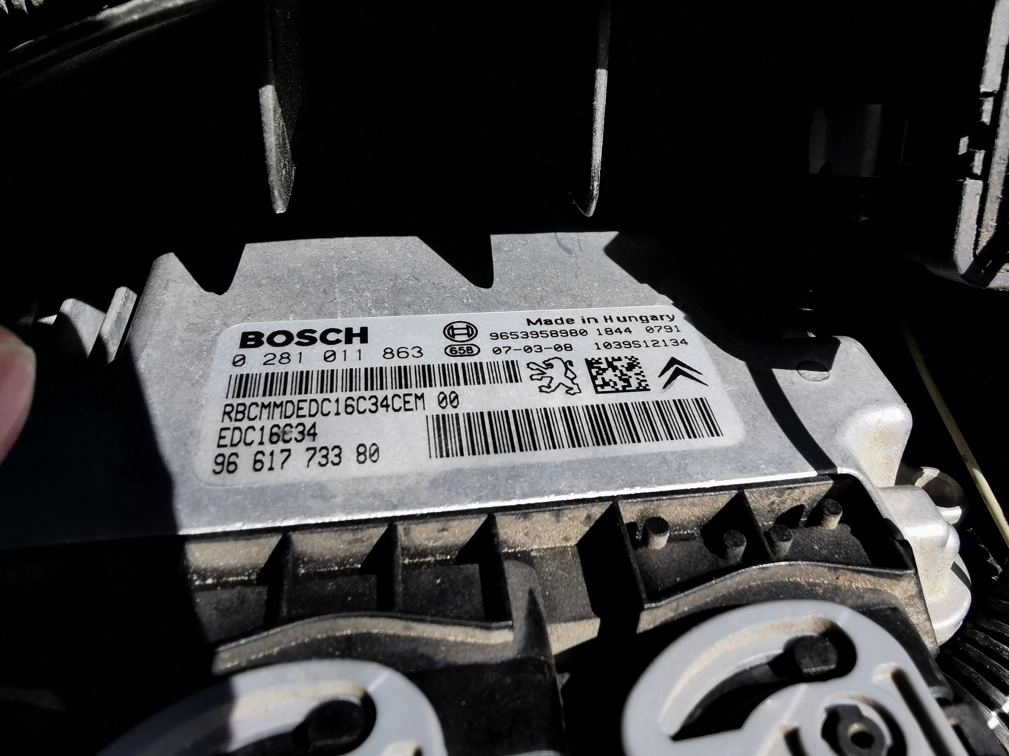 0281011863 9661773380 1037377751 EDC16C34 Peugeot 307 1.6HDI 66KW FGtech BDM FULL.rar
