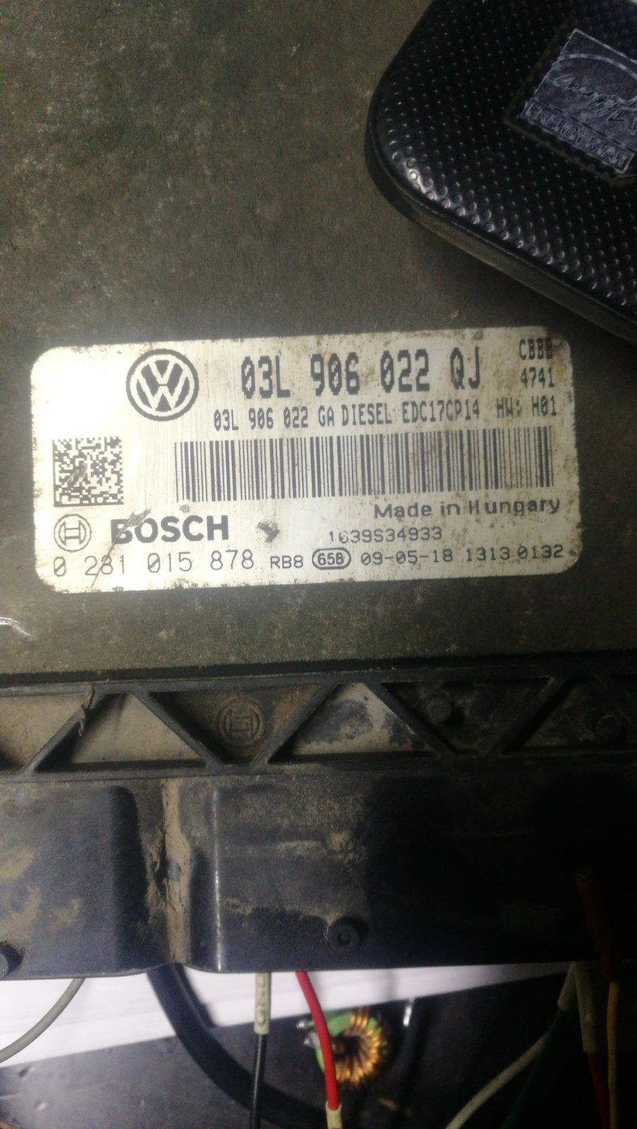 0281015878 03L906022QJ 03L906022GA 4741 1037501498 EDC17CP14 SKODA SUPERB 2.0TDI 2009Y ATgearbox BENCH FULL.7z