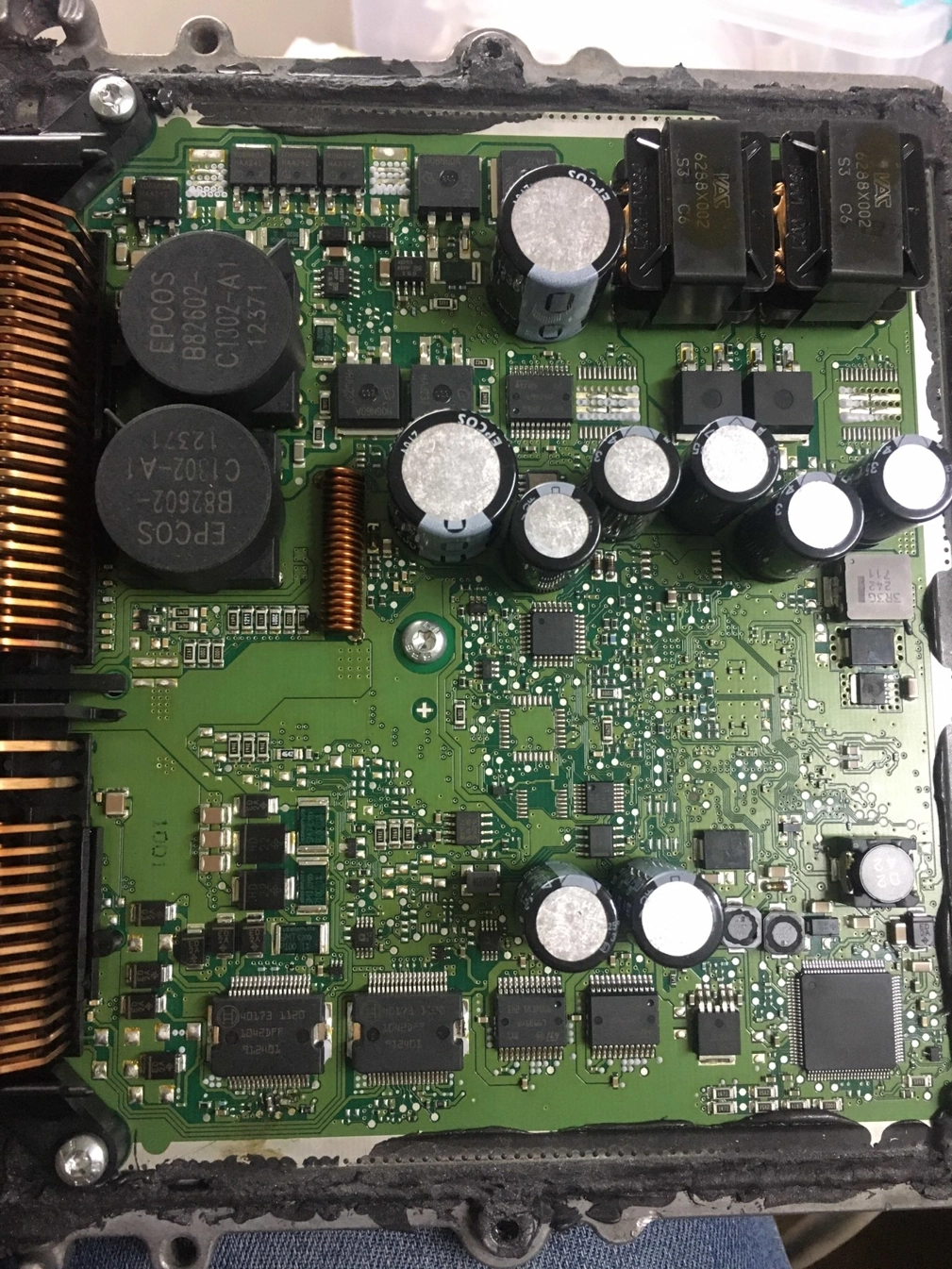 0281019167 A6519000402 A6519016701 1037524978 1037531163 EDC17CP57 MB ML W166 2.2CDI OM651 boot FULL.rar