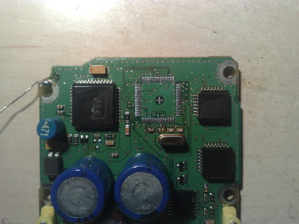 MR587417 0285001685 MITSUBISHI COLT MC9S12D64 FULL CRASH+CLEAR SRS.rar