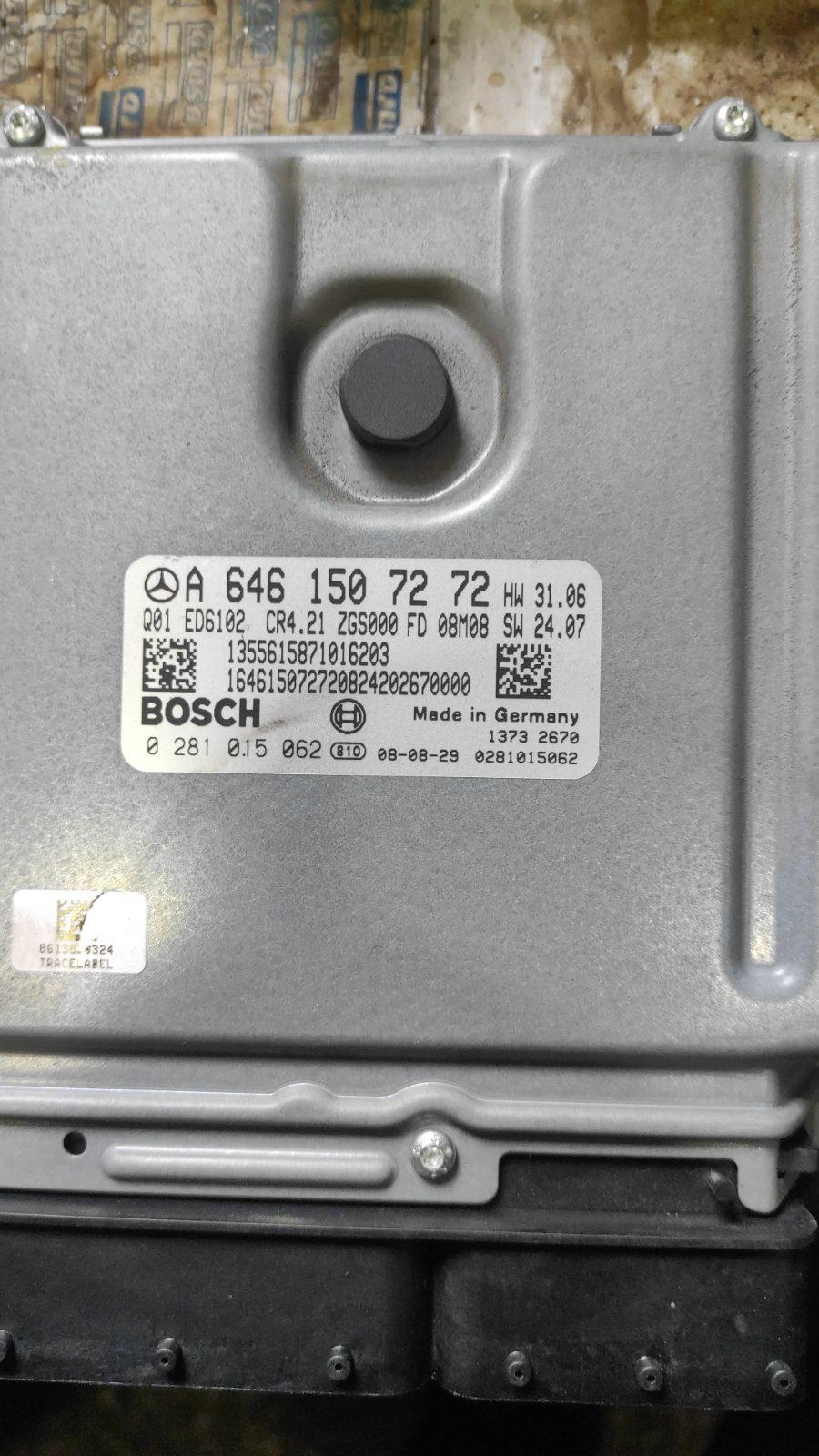 0281015062 A6461507272 1037391222 EDC16CP31 CR4.21 HW31.06 SW24.07 MB W639 2.2CDI MTgearbox BENCH FULL.7z