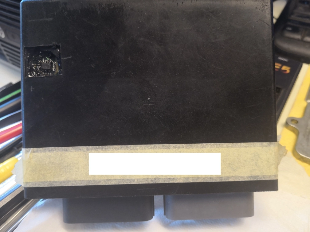 32920-01H00 112100-5111 DENSO SUZUKI GSX R600 2007Y EEPROM LOCATION+KEY 93C66 STARTSET EEP.rar