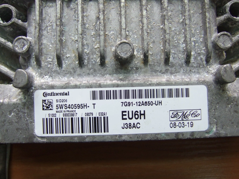 5WS40595H-T 7G91-12A650-UH FRYE1M2000000 SID206 FORD MONDEO 2.0CDI 103KW MTgearbox BDM FULL.rar