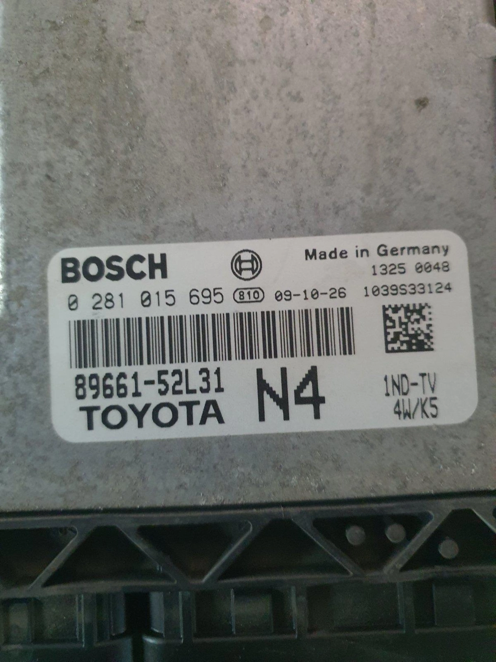 0281015695 89661-52L31 1037527621 1037504213 EDC17CP07 TOYOTA CRUIZER 4WD 1.4D MTgearbox BENCH FULL.7z