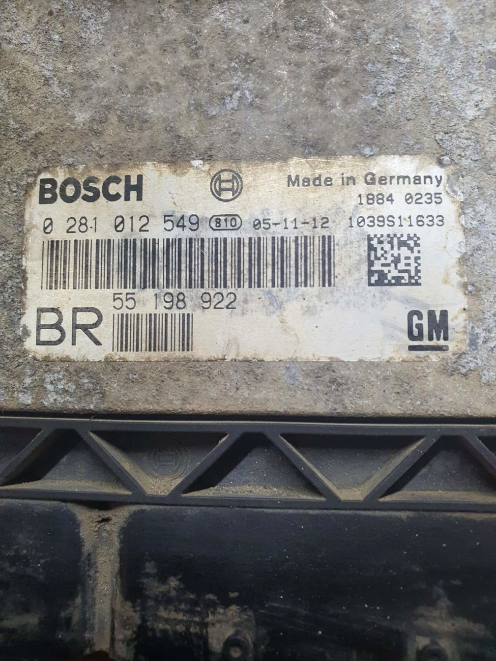 0281012549 55198922 1037383692 EDC16C9 OPEL ZAFIRA B 1.9CDTI 2006Y MTgearbox BENCH FULL.7z