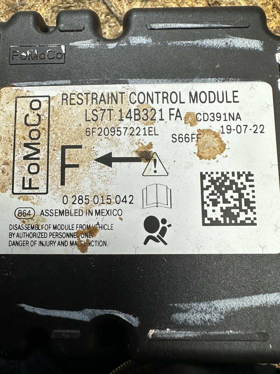 LS7T-14B321-FA 0285015042 FORD FUSION 2020Y R7F701A033 CRASH+CLEAR SRS.rar
