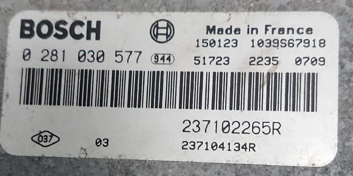 1037537022 0281030577 237102265R EDC17C42 Renault BENCH FULL.rar