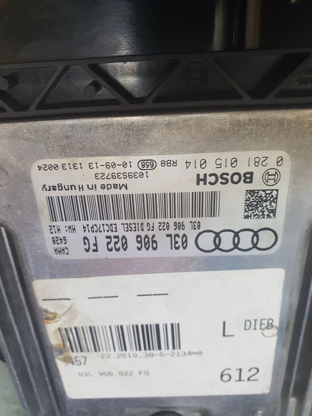 0281015014 03L906022FG 1037506126 EDC17CP14 AUDI A6 2.0TDI 170HP 2010Y MTgearbox BENCH FULL.7z