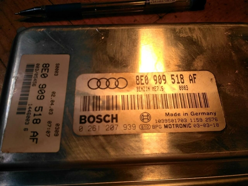 0261207939 8E0909518AF 1037366883 ME7.5 Audi A4 1.8T ATgearbox FLASH.rar