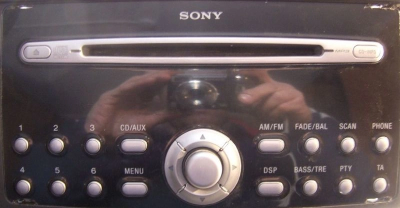 4M5T-18C815-BK V080563 CDX-FS214 C307 RADIO FORD SONI 4L00M CODE6618 FULL.rar