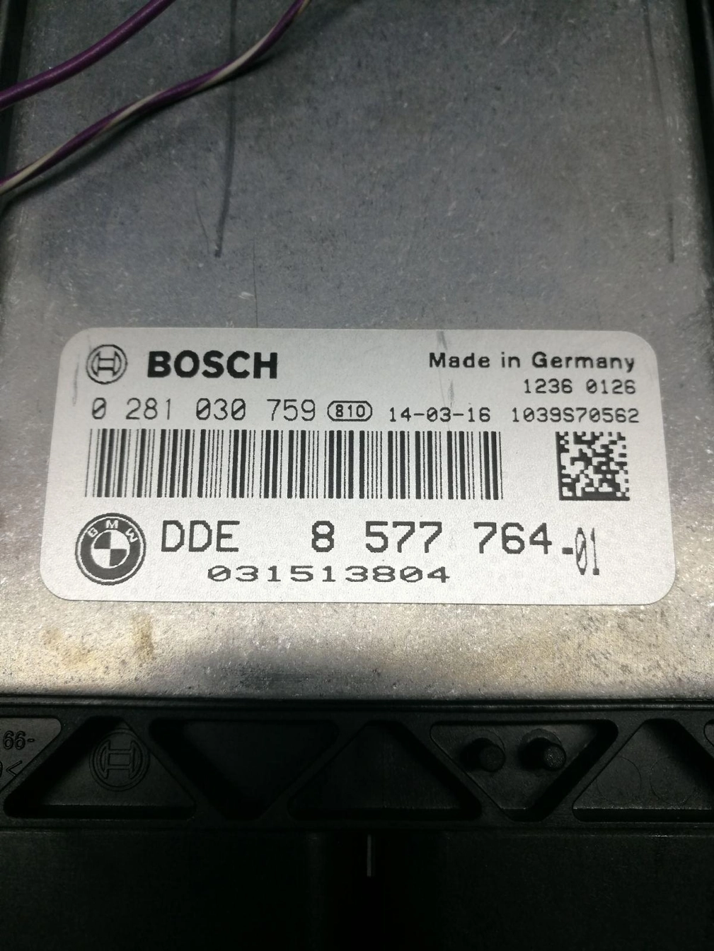 0281030759 8557764 1037536513 EDC17C50 BMW F10 2.0 ATgearbox BENCH FULL.rar
