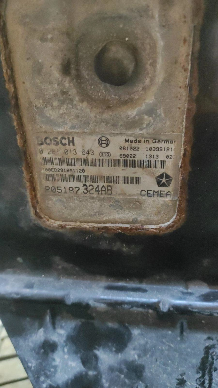 0281013643 P05187324AB EDC16CP31 JEEP GRAND CHEROKEE 3.0D ATgearbox FULL.7z