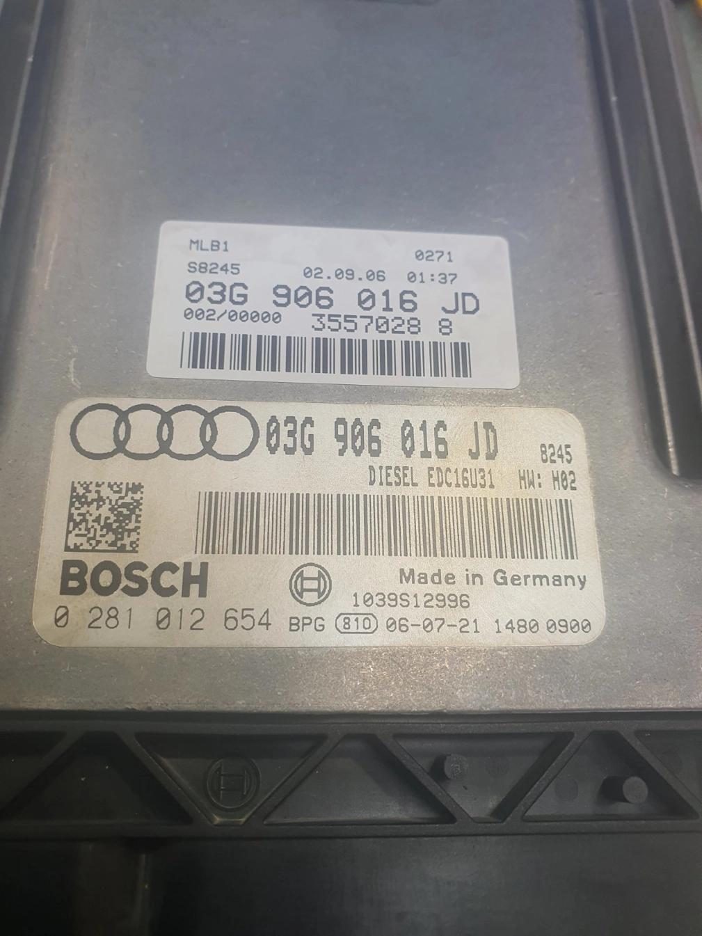 0281012654 03G906016JD 1037378340 EDC16U31 AUDI A4 2.0TDI 2006Y ORI+noEGR ST1 MTgearbox BENCH FULL.7z
