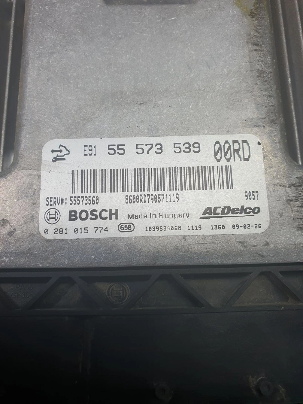 0281015774 55573539 1037520360 EDC17C19 OPEL ISIGNIA 2008Y 2.0D MTgearbox BENCH FULL.7z
