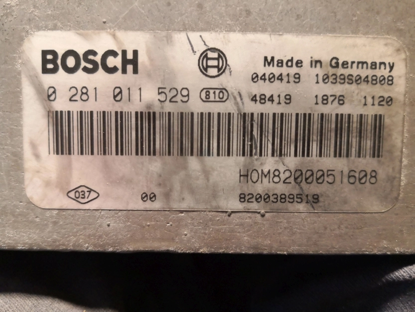 0281011529 8200051608 1037369913 EDC15C13 Renault Trafic 1.9D 2006y MTgearbox FULL.rar