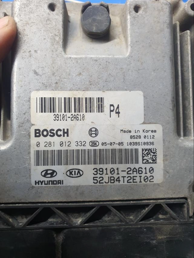 0281012332 39101-2A610 1037376516 EDC16C39 KIA RIO 1.5CRDI 2007Y ORI+noEGR MTgearbox BENCH FULL.7z
