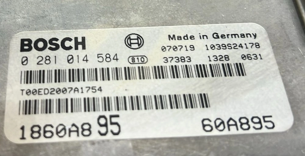 0281014584 1860A895 T00ED2007A1754 1037390973 EDC16U31 MITSUBISHI GRANDIS 2.0DID 2011Y BENCH FULL.zip