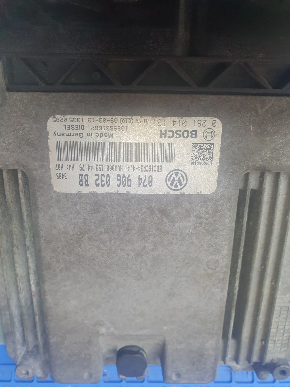 0281014131 074906032BB 1037503934 EDC16CP34 VW CRAFTER 2.5TDI 120KW MTgearbox PCM BENCH FULL.7z