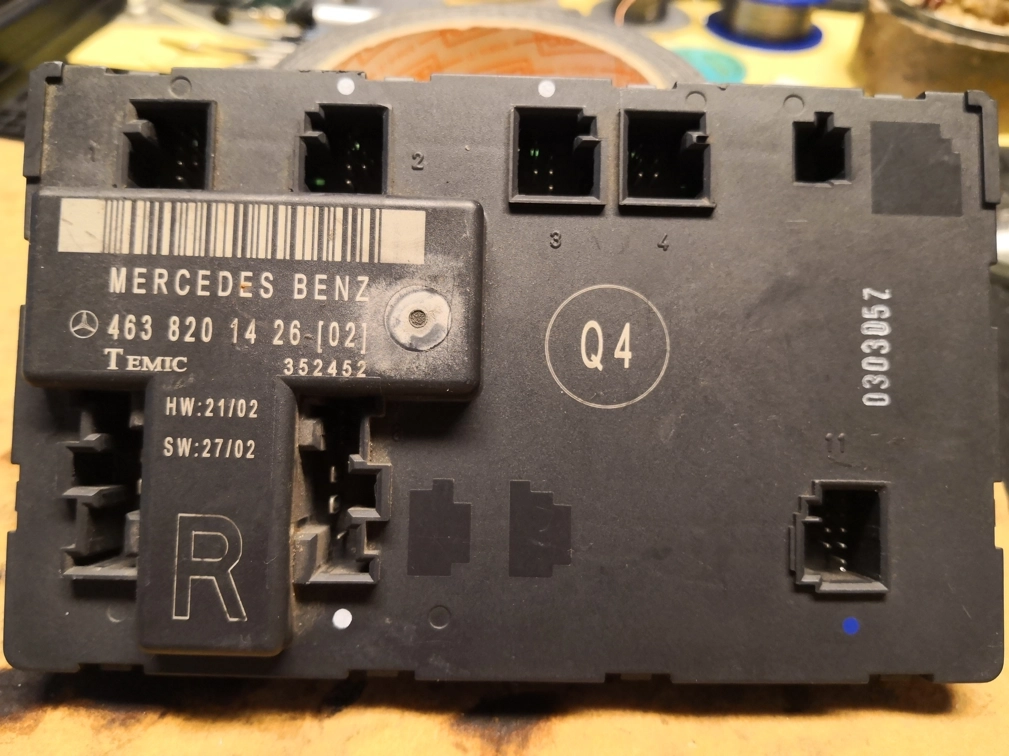 4638201326 02 MB W463 Front RIGHT Control Unit Door Module TEMIC 908AZ60A FULL.rar