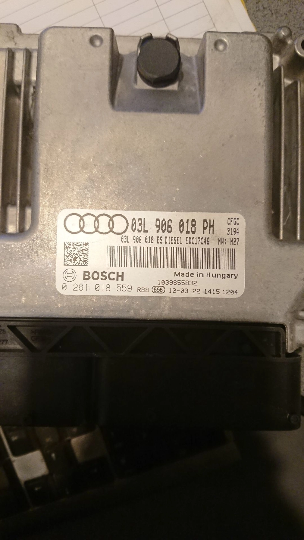 0281018559 03L906018PH 9977 03L906018ES 1037536617 EDC17C46 Audi Q3 2.0TDI 130kW CFGC ATgearbox BENCH FULL.rar