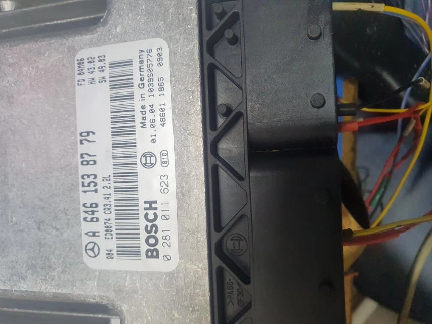 0281011623 A6461538779 CR3.41 1037370262 EDC16C2 MB W211 2.2CDI 2004Y ORI+VIRGIN MTgearbox BENCH FULL.7z