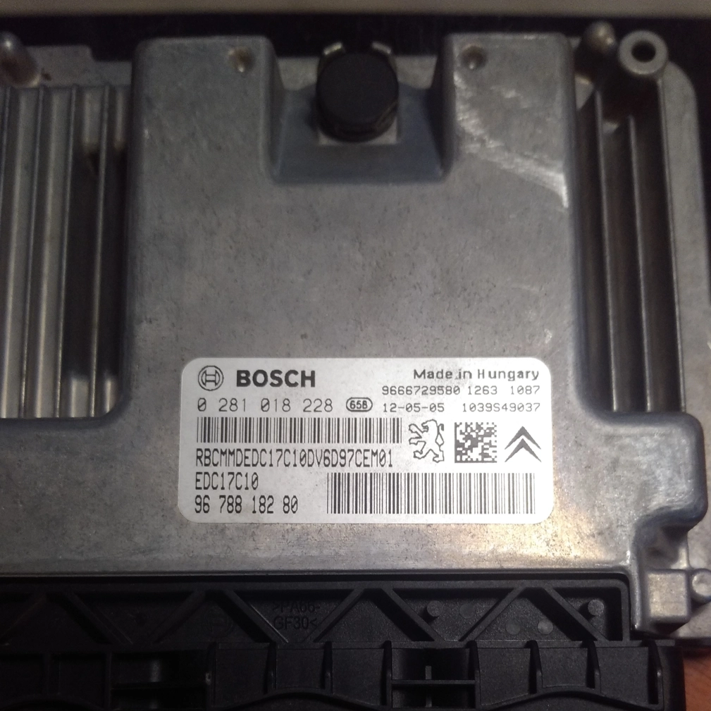 0281018228 9678818280 9666729580 1037516511 EDC17C10 Peugeot Partner 1,6HDI 2012 BOOT FULL.rar