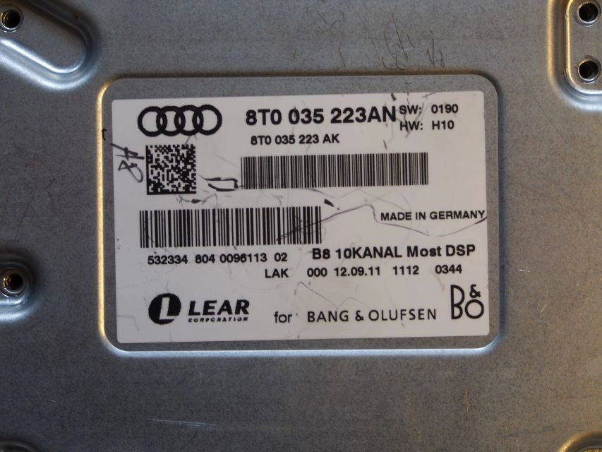 8T0035223AN 8T0035233AK DSP AMPLIEFER BANG OLUFSEN Audi A8 ST10F276 95256 FULL.rar