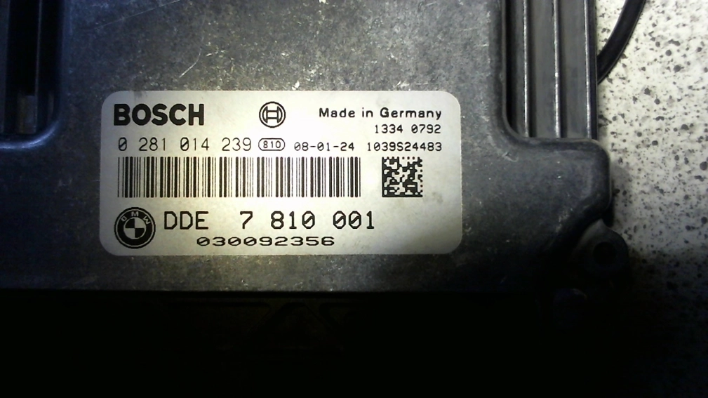 0281014239 7810001 1037391386 EDC17C06 BMW E90 318D BOOT FULL.7z