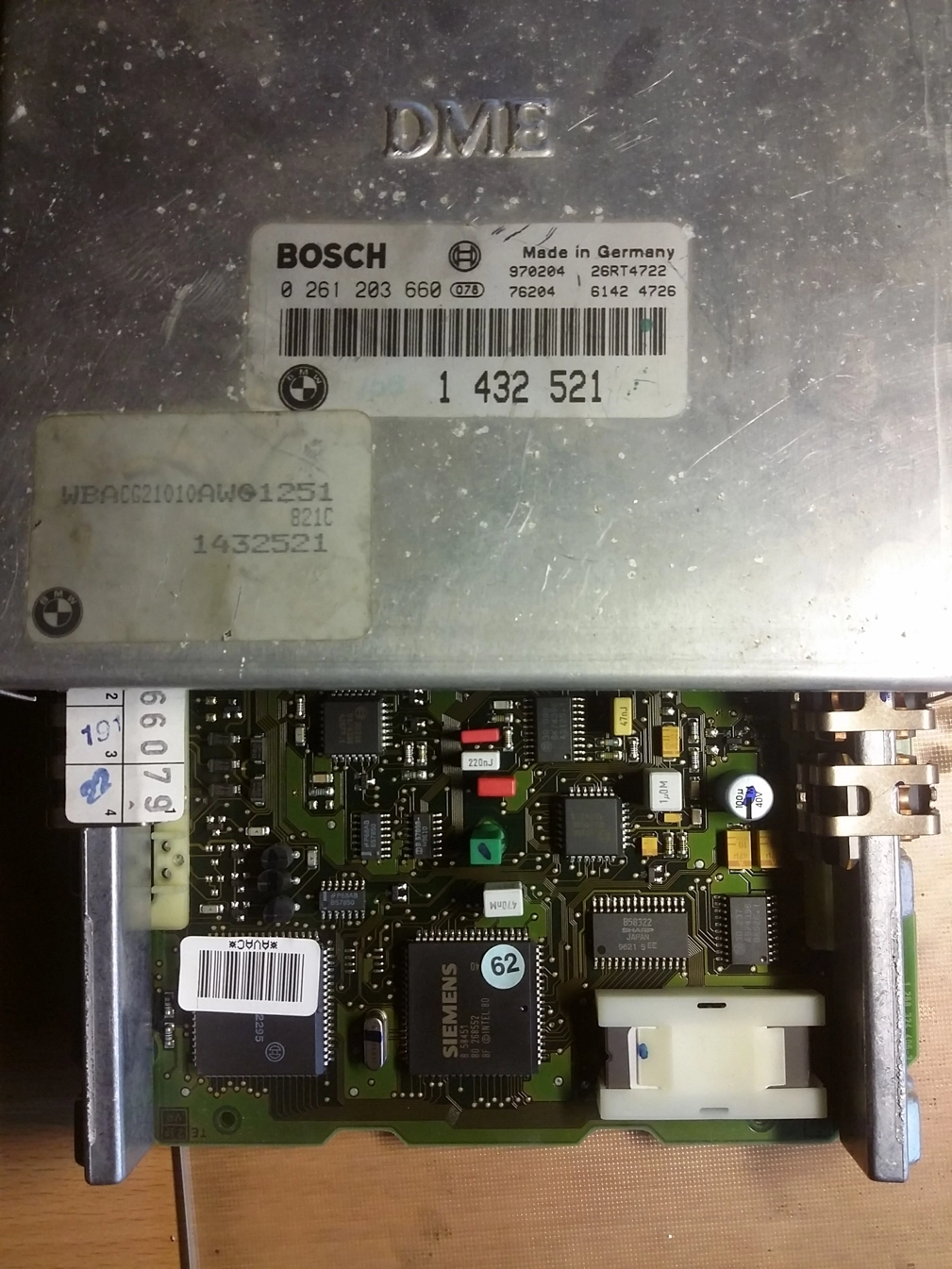 0261203660 1432521 M1.7.3 BMW E36 1.6i 75kW 99y 24c256 FLASH.rar