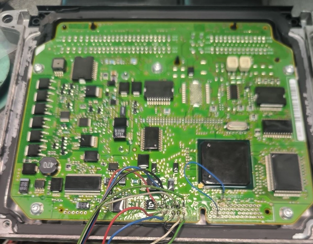 A6461504372 A0054467240 28114600 HW50.06 SW21.07 PD08M02 CRD.11 MB C204 2.2CDI ORI+noDPF noEGR MTgearbox KTAG FULL.rar