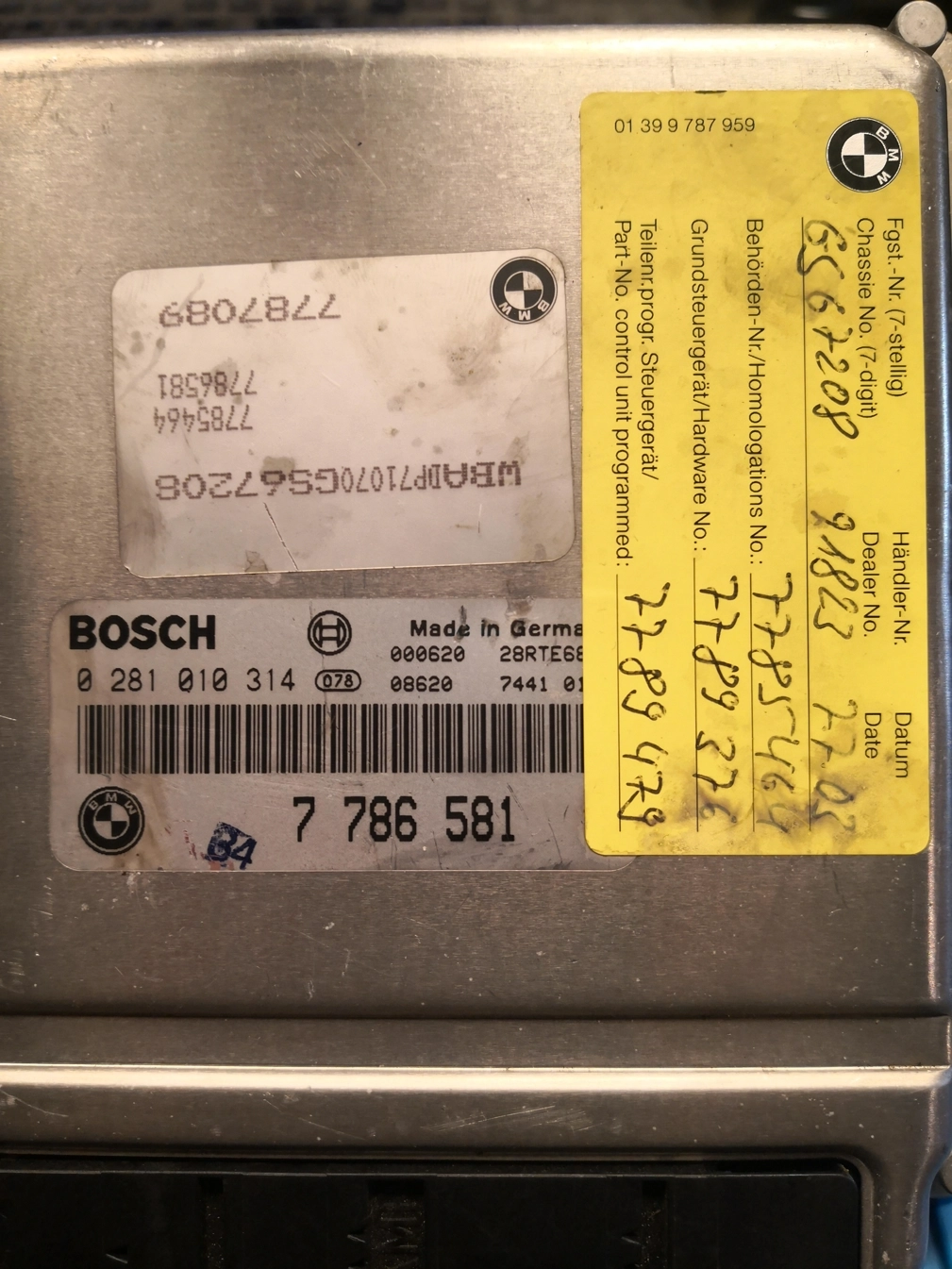 0281010314 7786581 7785464 7787089 7789376 7789479 1037351761 EDC15C4 BMW E39 3.0D 135KW MTgearbox FULL.rar