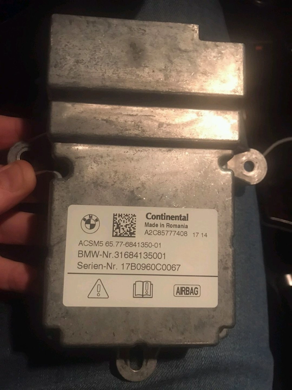 65.77-6841350-01 31684135001 BMW G30 2015 ST95512 CRASH+CLEAR SRS.rar
