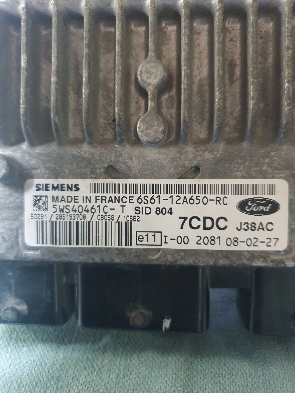 5WS40461C-T 6S61-12A650-RC SID804 FORD FUSION 1.4TDCI 2006Y AM29F400BB ORI+noEGR ATgearbox FLASH.7z