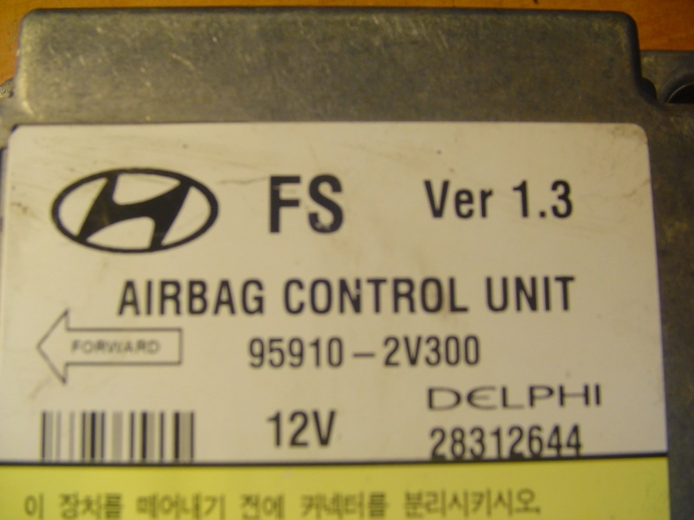 95910-2V300 Hyundai VELOSTER 11y delphi 25C320 CRASH+CLEAR SRS.rar