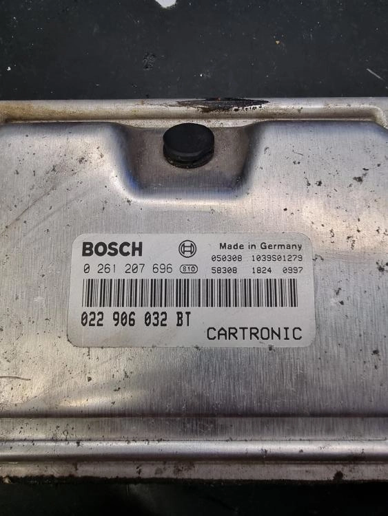 0261207696 022906032BT 1037382133 ME7.1.1 PORSHE CAYENNE 4.5T 331KW 2007Y ATgearbox KTAG FULL.zip